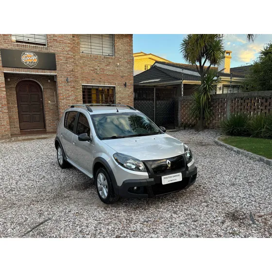 Renault Sandero 1.6 Privilege 105cv
