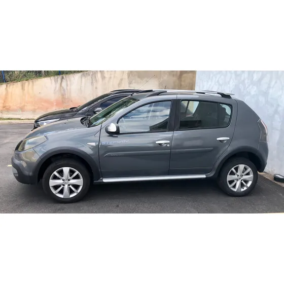 Renault Sandero Stepway 1.6 16v Hi-flex Aut. 5p
