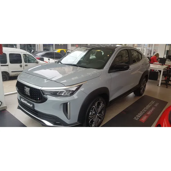 Fiat Fastback 1.3 T270 At6