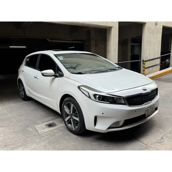 Kia Forte 2.0 Hb Sx Mt
