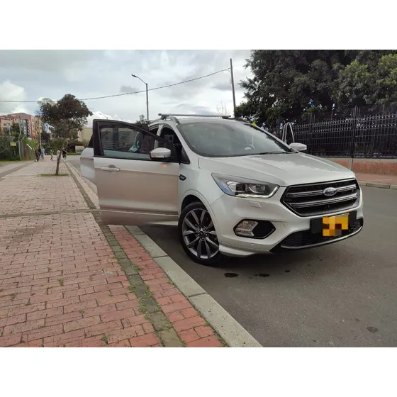 Ford Escape 2.0 Titanium Awd At