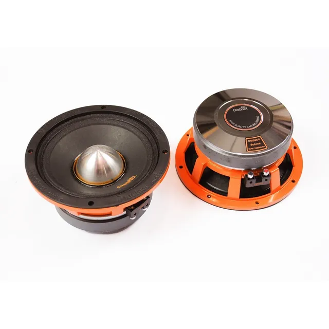 Medio Bajo 8  Distinct Audio 1000w 4 O 8 Ohm