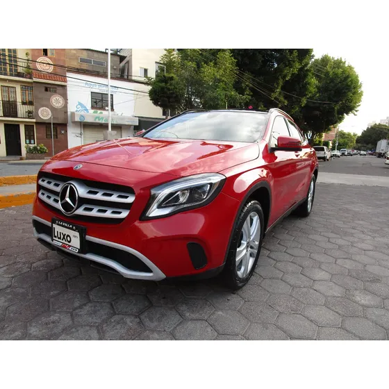 Mercedes-benz Clase Gla 1.6 200 Cgi At