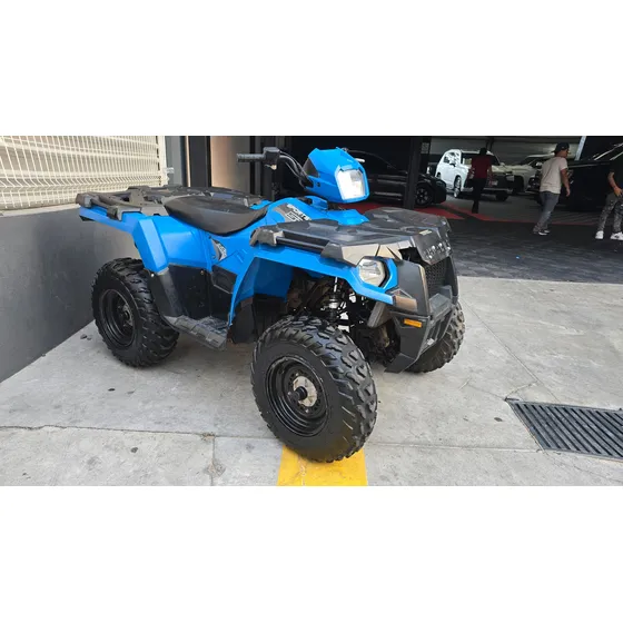 4x4 , Luces, Cuenta Con Papeles Para Sacar Placa.