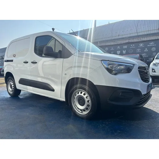 Opel Combo L1