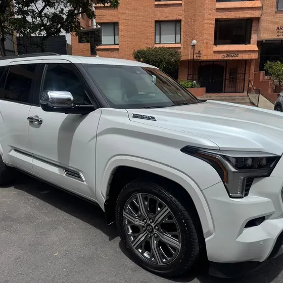 Toyota Sequoia 2026 3.4 V6 Capstone Hibrida