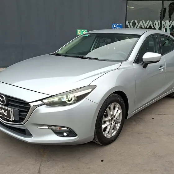 Mazda Mazda 3 2017 2.0 Skyactiv-g V 2017 en Independencia - RM (Metropolitana) usado