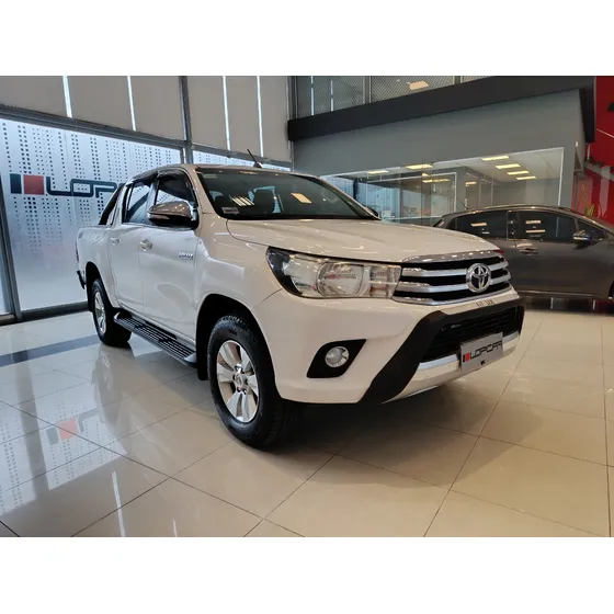 Toyota Hilux Pick-up 2.8 Cd Srv 177cv 4x4