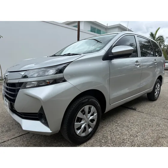 Toyota Avanza 1.5 Le At