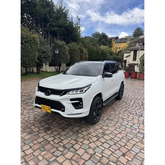 Toyota Fortuner 2023 2.8l Gr.