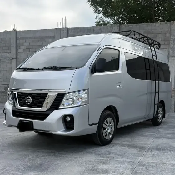 Nissan Urvan 2022 2.5 15 Pas Amplia Aapack Seg Mt
