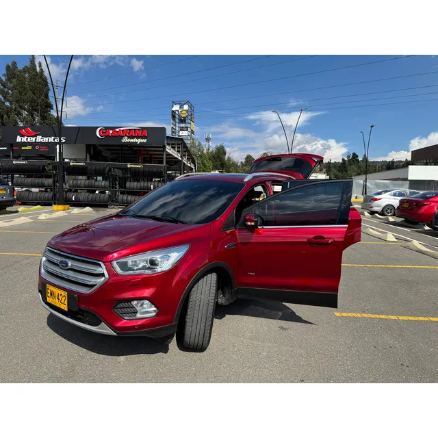 Ford Escape 2.0 Titanium Awd At