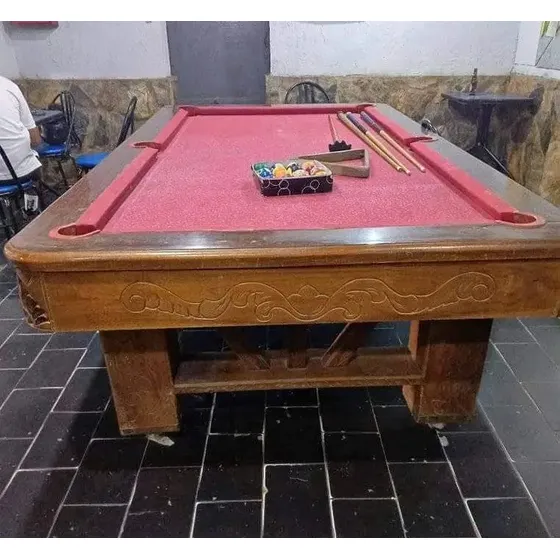 Mesa De Pool De Uso Profesional Con Accesorios Originales.