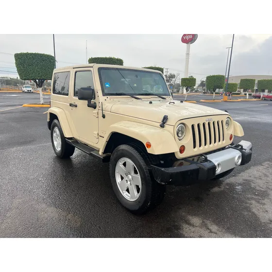 Jeep Wrangler Sahara 4x4 At