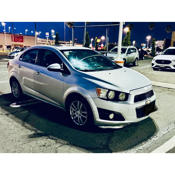Chevrolet Sonic F T/a 6 Velocidades