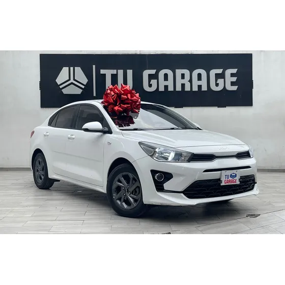 Kia Rio 1.6 L Sedan At
