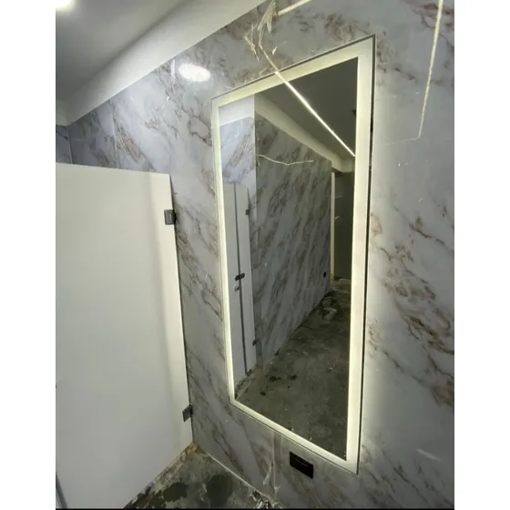 Fabricación De Espejos Con Luz