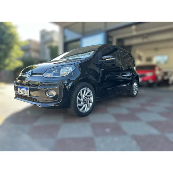 Volkswagen Up! 1.0 High Up! 75cv I-motion