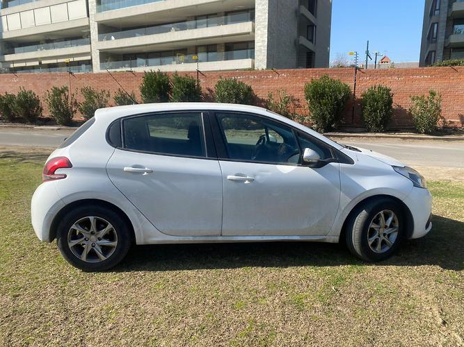 2017 Peugeot 208 1.2 Puretech 110 Active Pack