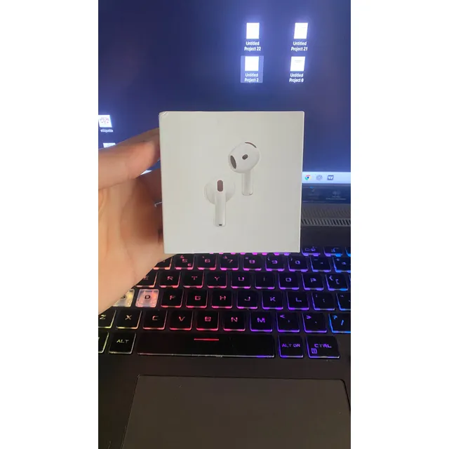 Apple AirPods 4 - Auriculares Inalámbricos