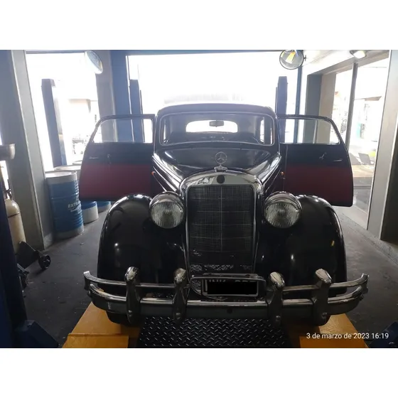 Mercedes Benz 170 Sd Hormiga Negra 