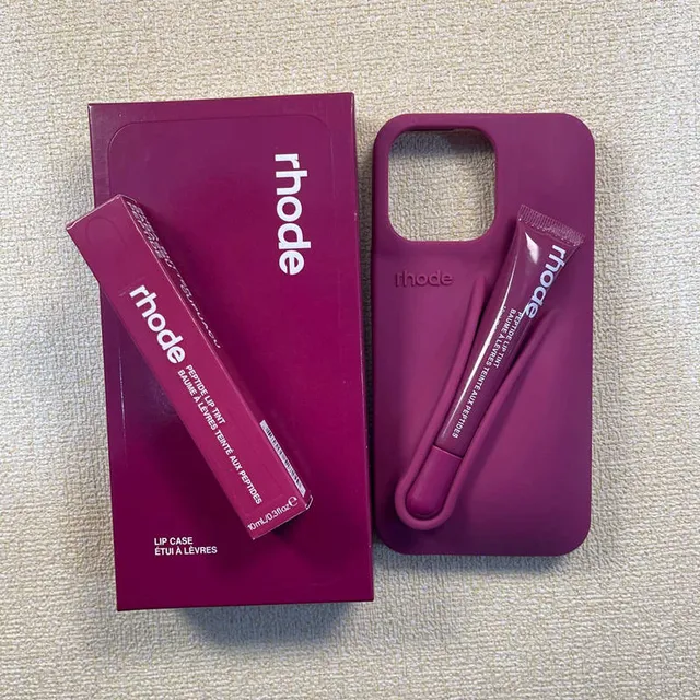 Capa De Celular Rhode Hailey Bieber Para iPhone Com Logotipo