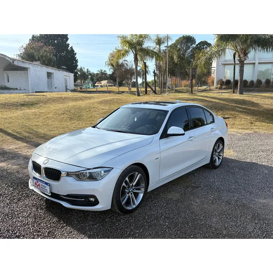 Bmw Serie 3 3.0 330i Sedan Sport Line 252cv