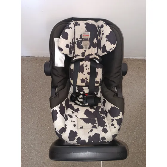 Portabebé. Silla De Carro Usada
