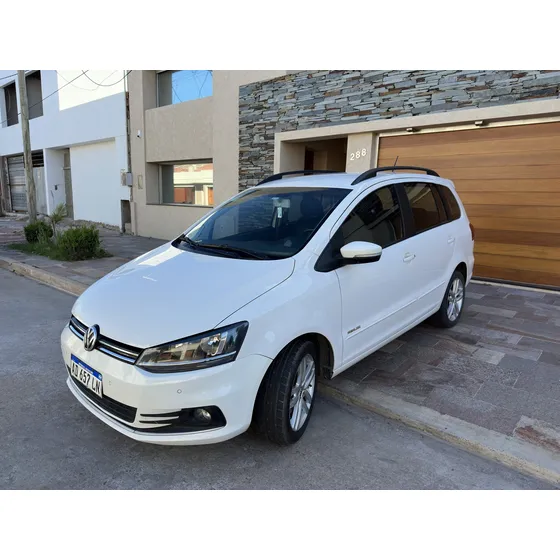 Volkswagen Suran 1.6 Imotion Highline 110cv