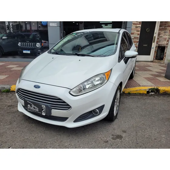 Ford Fiesta Kinetic 1.6 Se Plus C/techo
