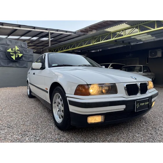 Bmw Serie 3 1.8 318s Sedan