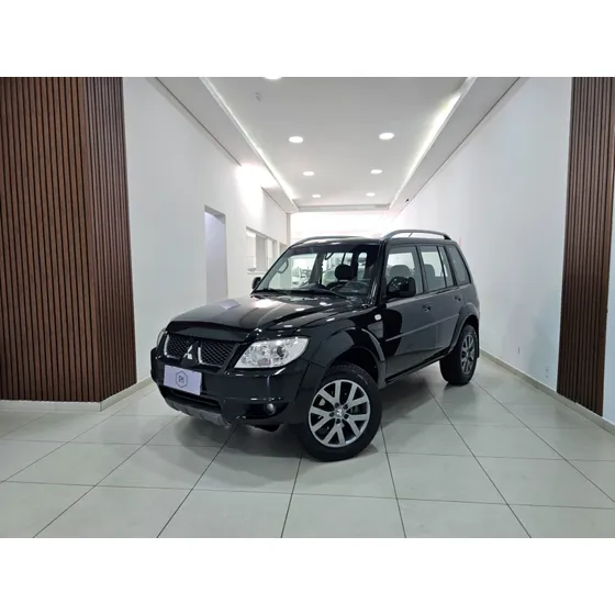 Mitsubishi Pajero Tr4 2.0 4x2 16v 140cv Flex 4p Automático
