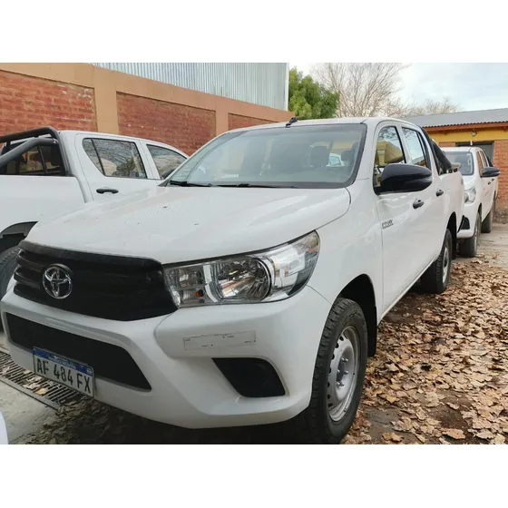 Toyota Hilux Pick-up 2.4 Cd Dx 150cv 4x4