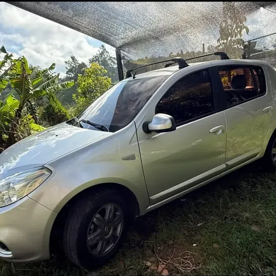 Renault Sandero 2016 1.6 Dynamique 90 Hp