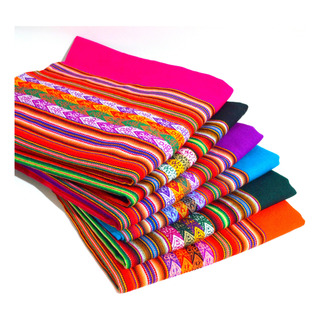 Manta Peruana - Modelo Cuzco- 120cmx120cm Aprox. Manta Peruana - Modelo Cuzco- 120cmx120cm Aprox.