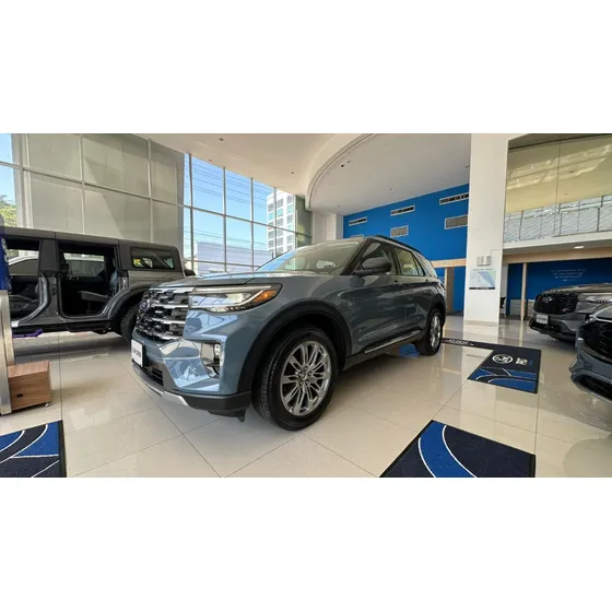 Ford Explorer Active
