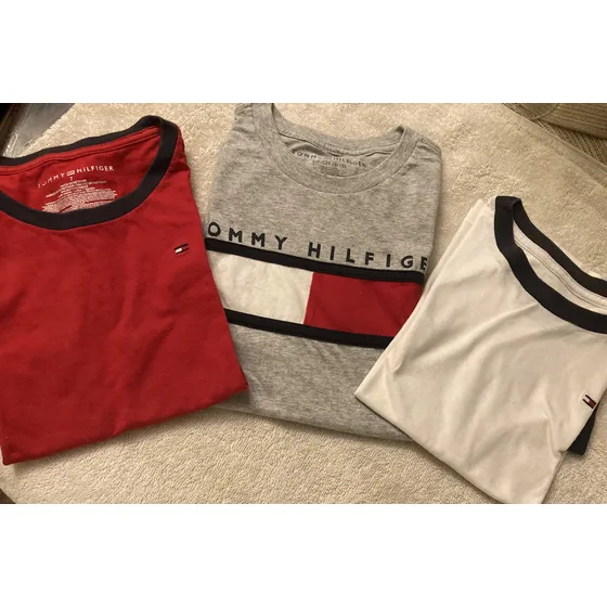 Remera Tommy Hilfiger Niños Talle 7