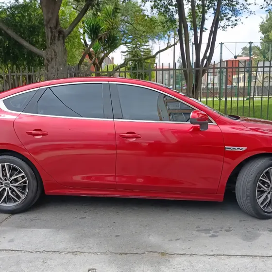 BYD Quin Plus 2022 1.5 Dm-i