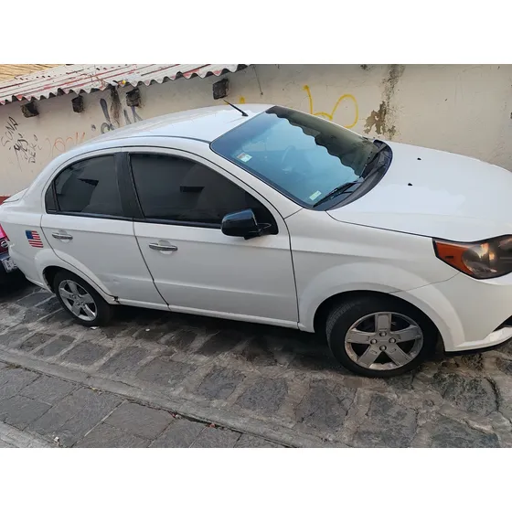 Chevrolet Aveo 1.6 A 5vel Mt