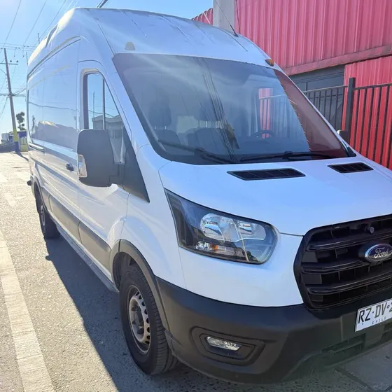 Ford Transit 2023 Furgon Techo Alto Disel 2023 usado en Viña del Mar