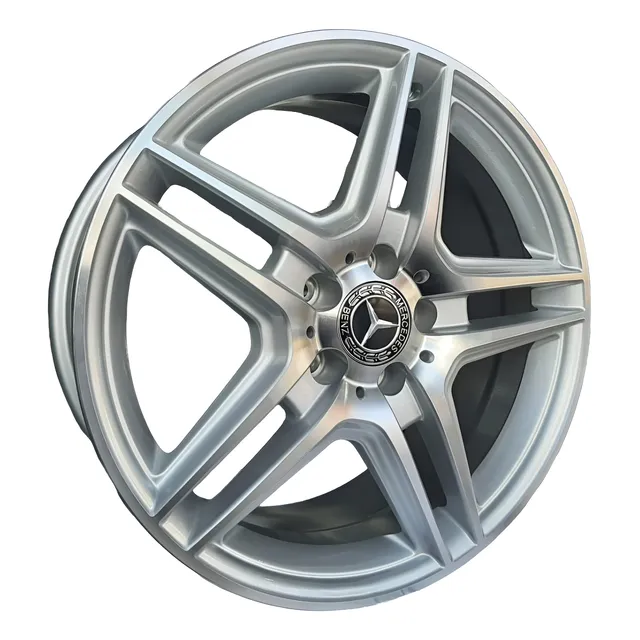 Llanta Aleación Mercedes Benz R18 (5x112) A250 