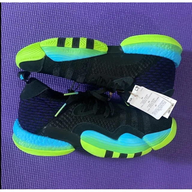 adidas Trae Young 2 Basketball Originales Talla 10.5 Y 12.a