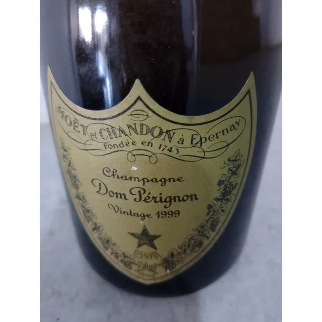 Champagne Dom Perignon