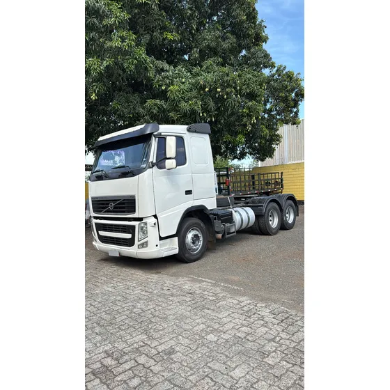 Volvo Fh-440 2010 - Único Dono Com Histórico De Manutenção