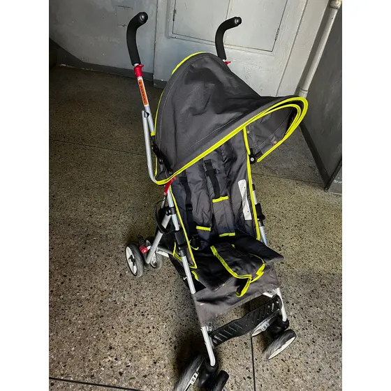 Coche Para Niño Usado