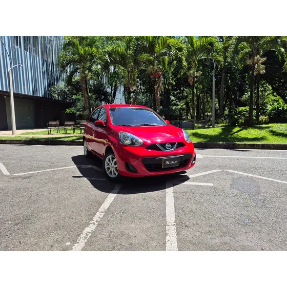 Nissan March 1.6 Sense At