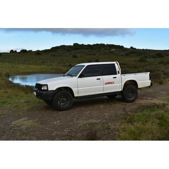 Mazda B2500 2.5 Pick Up