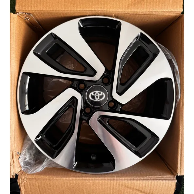 Rines Toyota Yaris 15 Pulgadas Nuevos