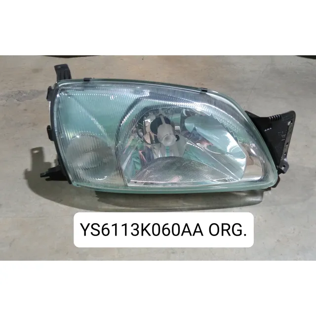 Faro Ford Fiesta Balita 2001 2002 2003 Original (detalle)