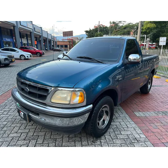 Ford F-150 Lobo Xlt 5.2 At 4x2